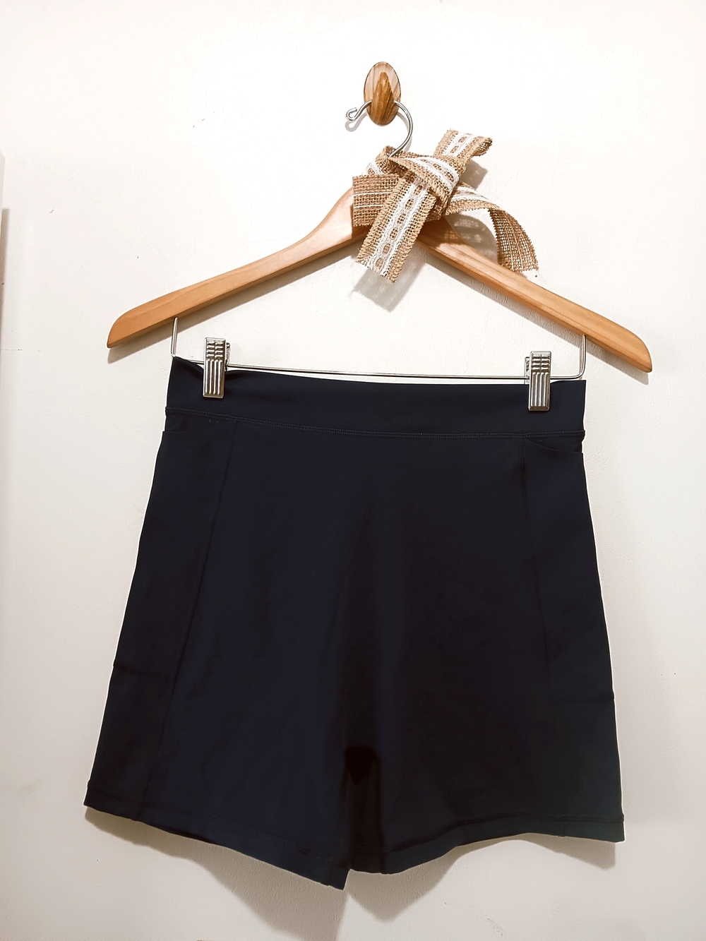 AERIE OFFLINE GOALS HIGH RISE DARK NAVY BLUE 4" SHORTIE BIKE SHORTS SIZE LARGE